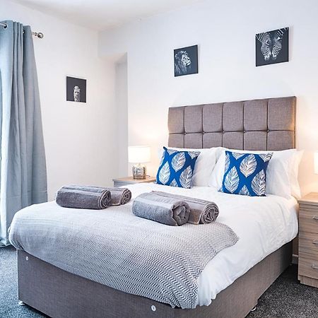 Free Parking, Spacious Rooms, Smart Tv'S All Rooms Swansea Extérieur photo