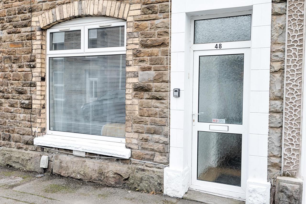 Free Parking, Spacious Rooms, Smart Tv'S All Rooms Swansea Extérieur photo